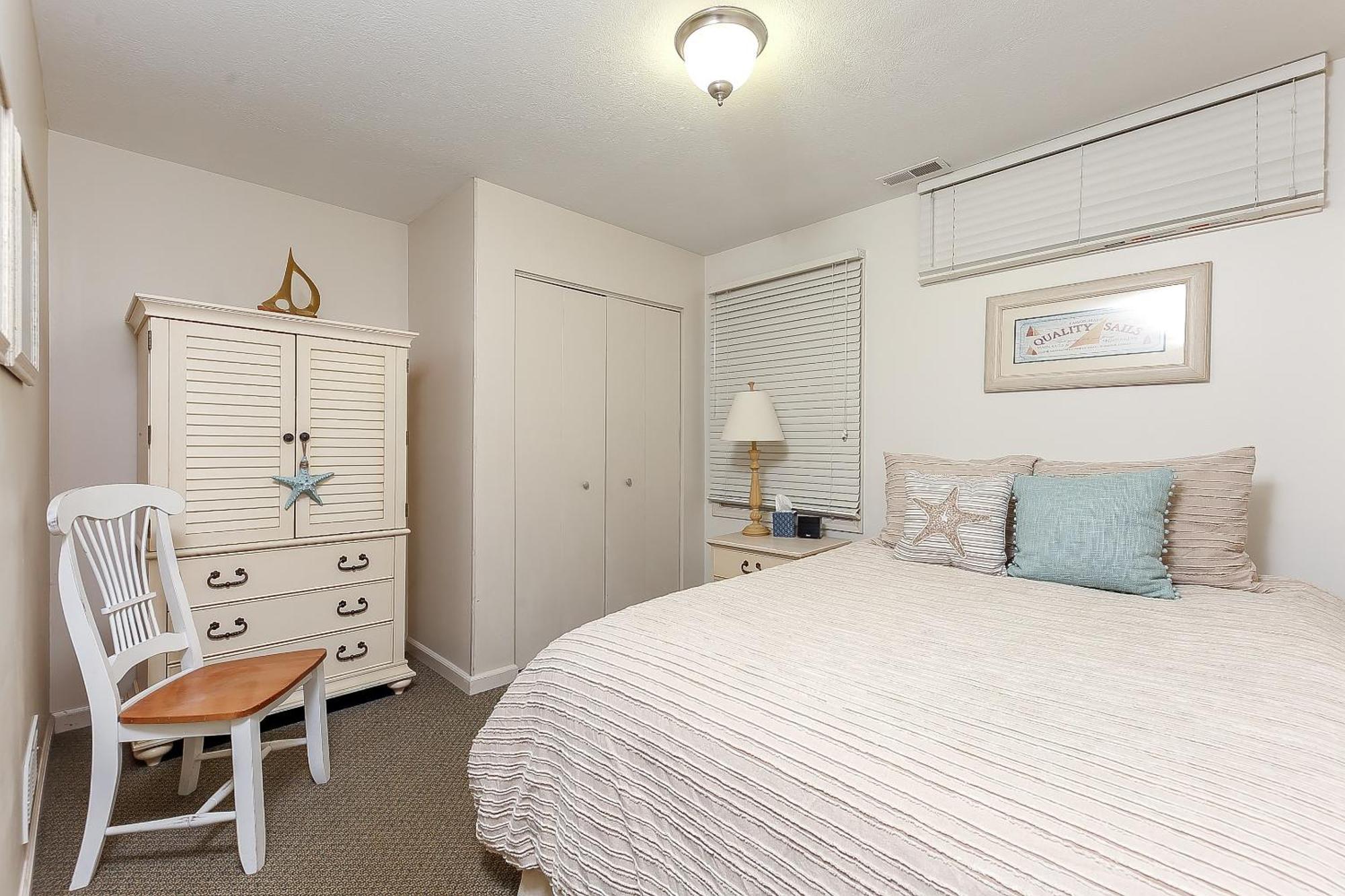 Beautiful 2 Bedroom Lakeside Condo At The Shores Traverse City Exterior foto